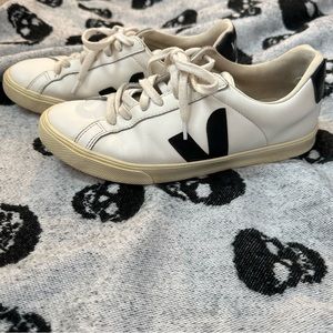 Veja Esplar Sneakers